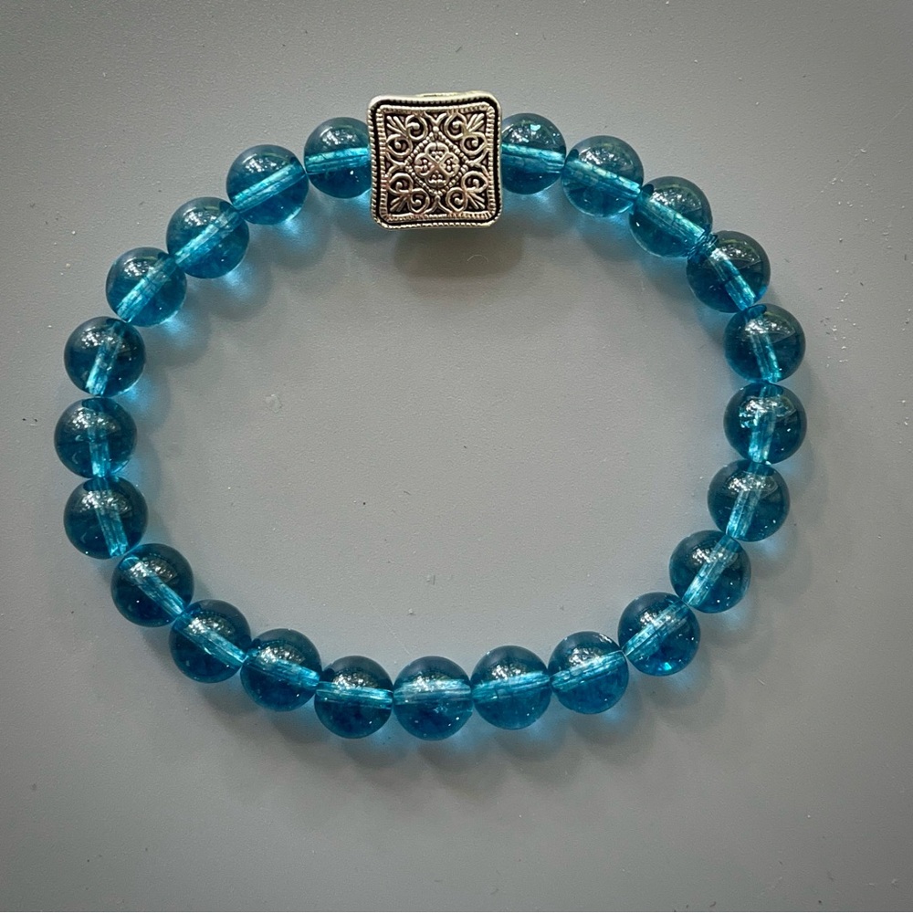 Dark Blue Crystal Handcrafted Beaded Bracelet with Silver Accent - Picture 4 of 7